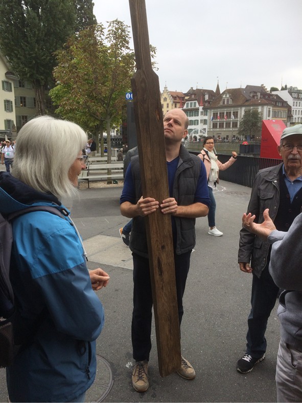 Eine Nadel des Nadelwehr in der Reuss bei Luzern 14.09.2019